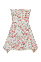 Eesha - Floral