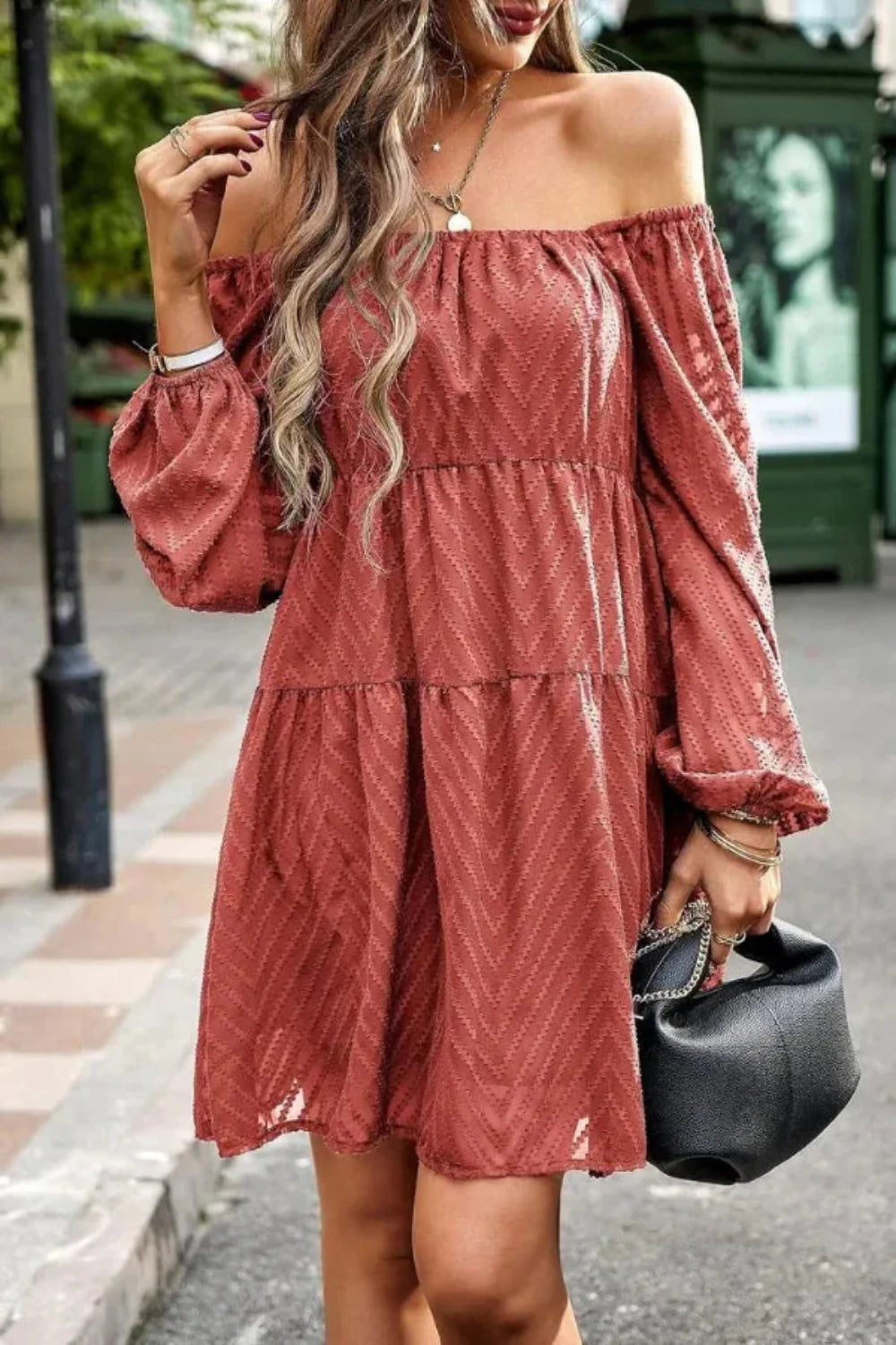 Chyna - Red