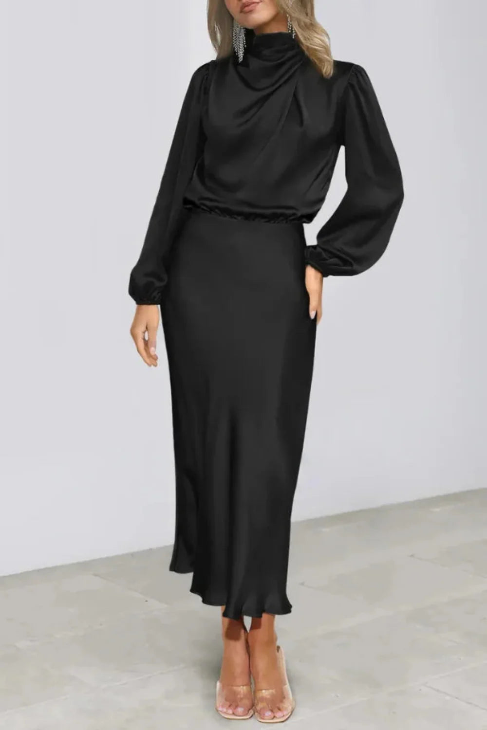 Ellana - Black