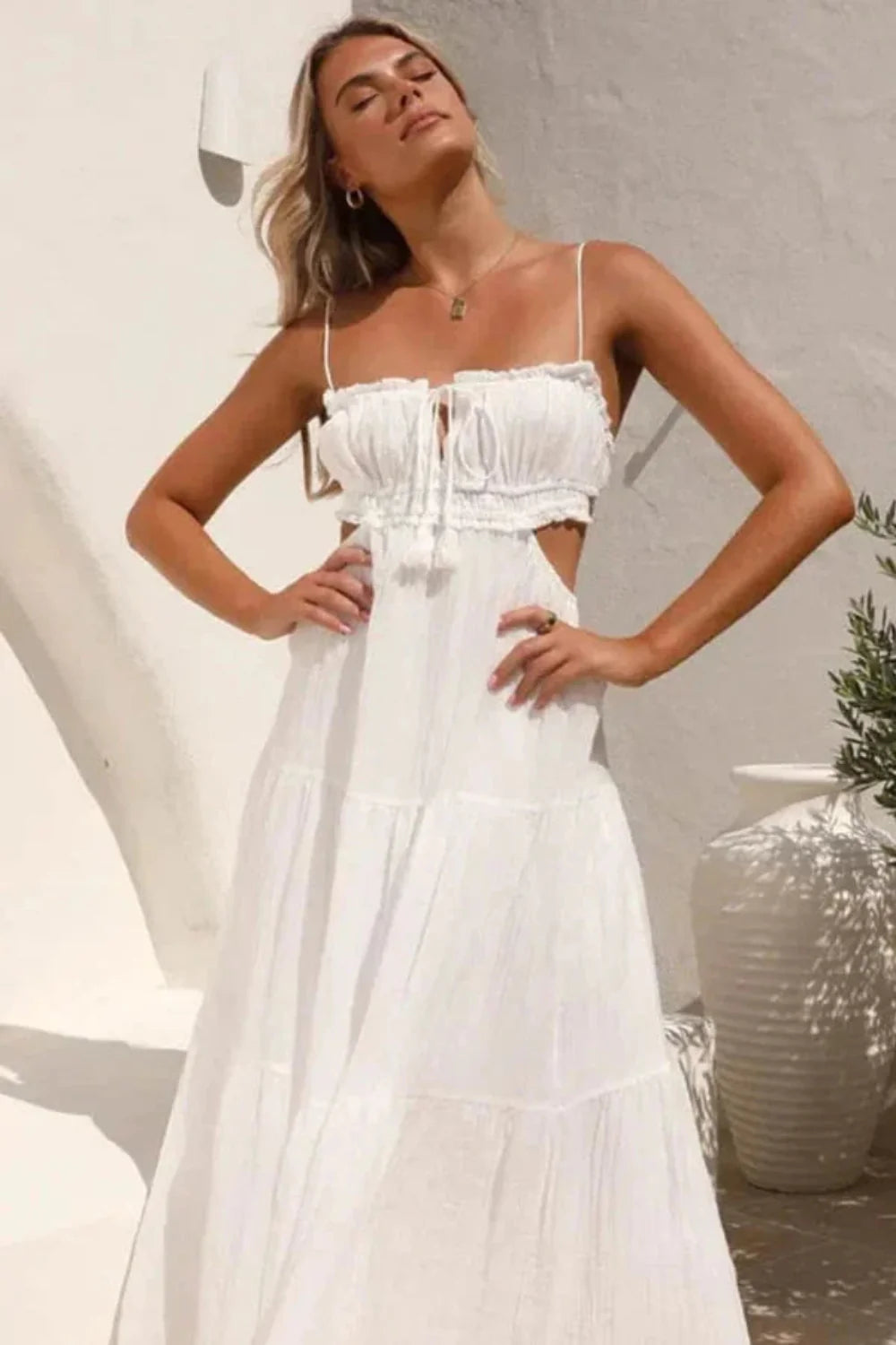 Amelia - White