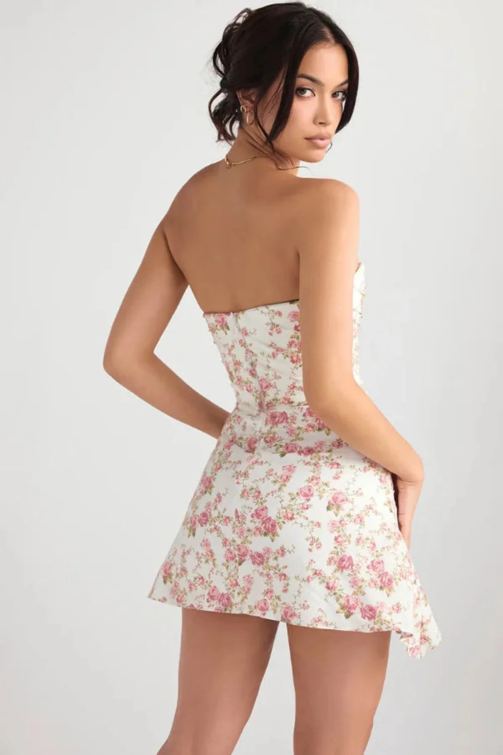 Eesha - Floral