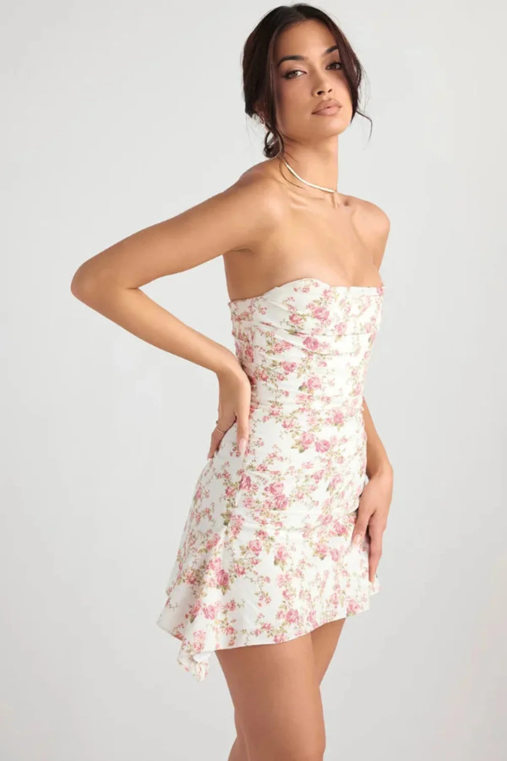 Eesha - Floral
