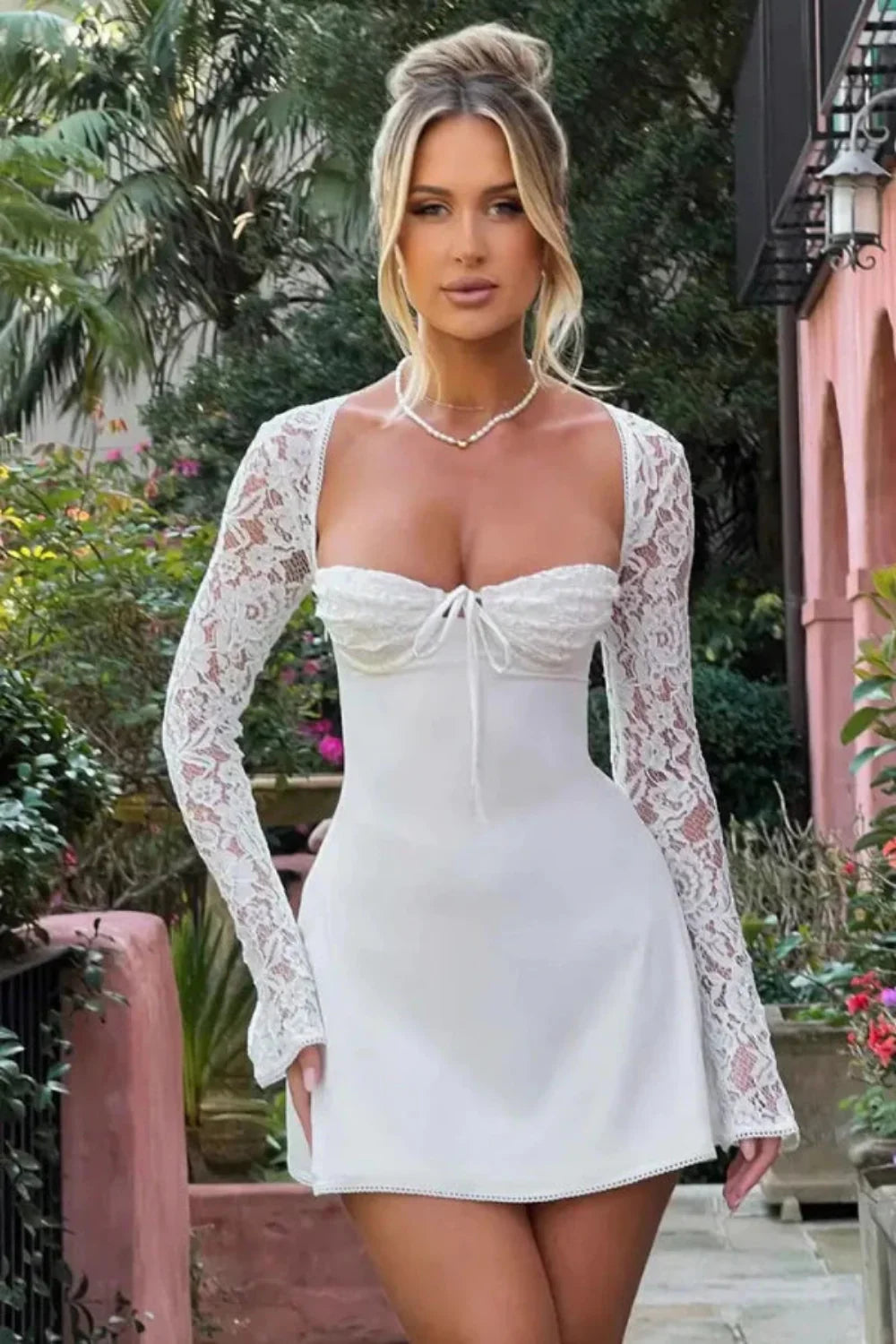 Louise - White