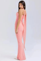 Hailey in Peach